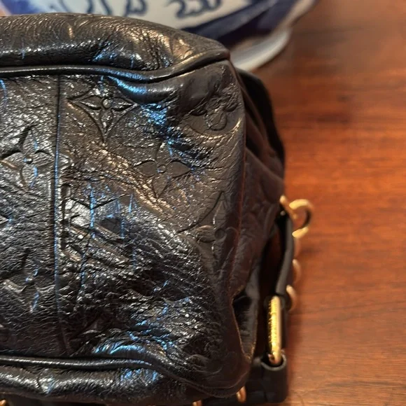 Louis Vuitton Black
My Deer Rebelle Shoulder Bag Monogram Embossed Deerskin - Picture 8 of 10